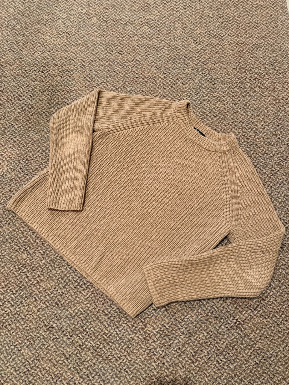 Quince 100% Organic Cotton Fisherman Crew Sweater, size Medium, Camel